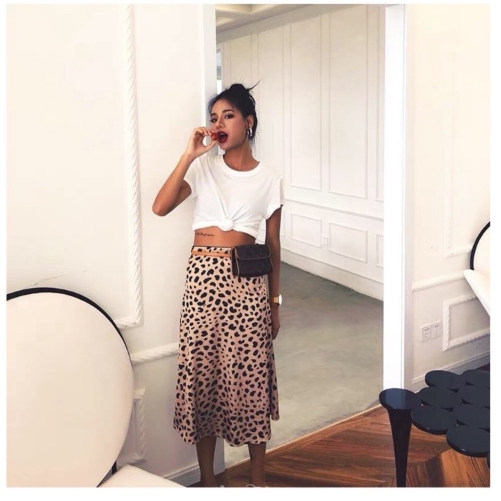 Satin leopard midi skirt